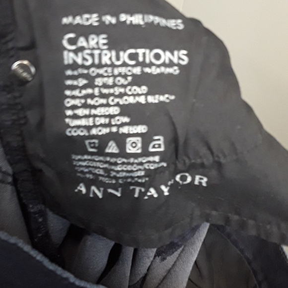 ANN Taylor Modern Fit dark wash denim jeans size 4 - Picture 8 of 8